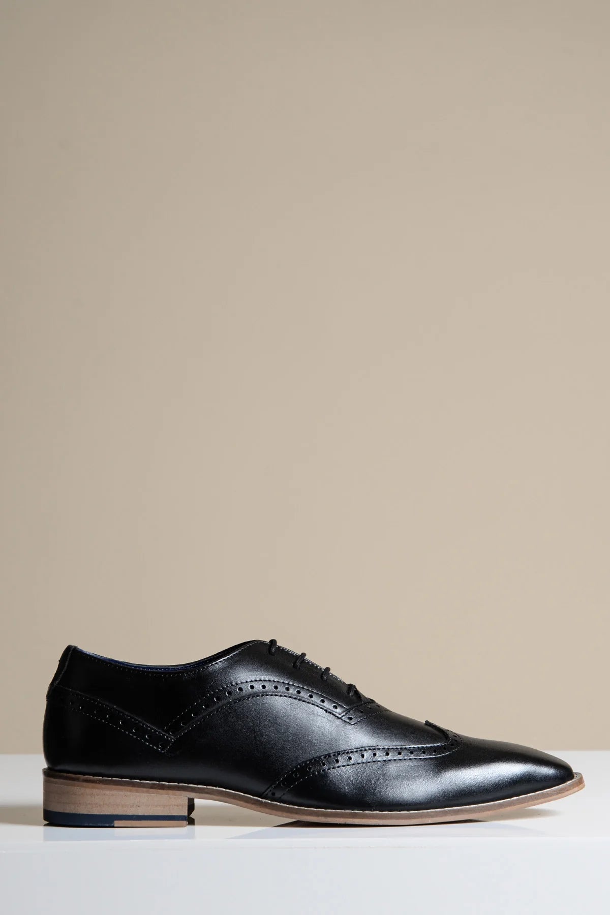 Chaussures en cuir noir Marc Darcy Dawson - Wingtip brogue